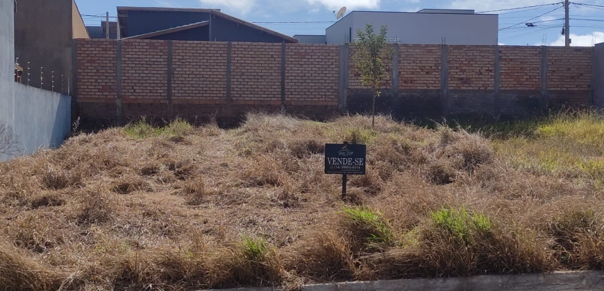 Terreno de 210 metros  para Venda em Manduri-SP Cod. 25