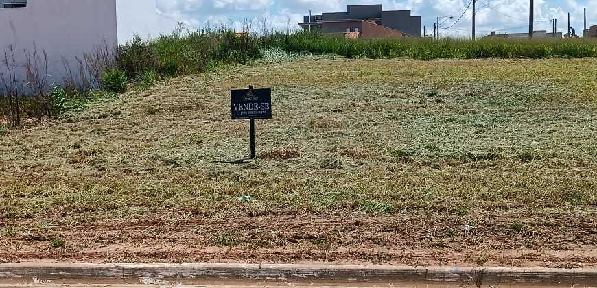 Terreno de 200 metros  para Venda em Manduri-SP Cod. 10